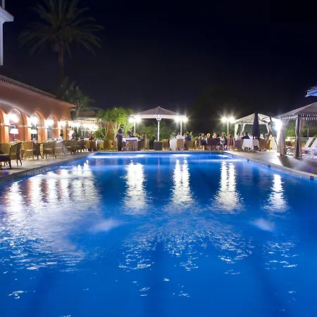 Mr Les Rotes Hotel 4*