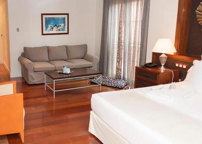 Mr Les Rotes Hotel