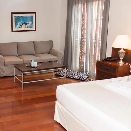 Mr Les Rotes Hotel