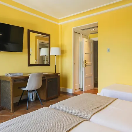 Hotel Mr Les Rotes