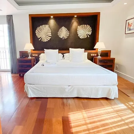 Mr Les Rotes Hotel Denia